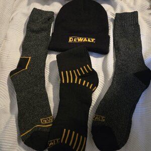 DeWALT Socks and Watch Cap Gift Box - 3 pairs NWT sealed